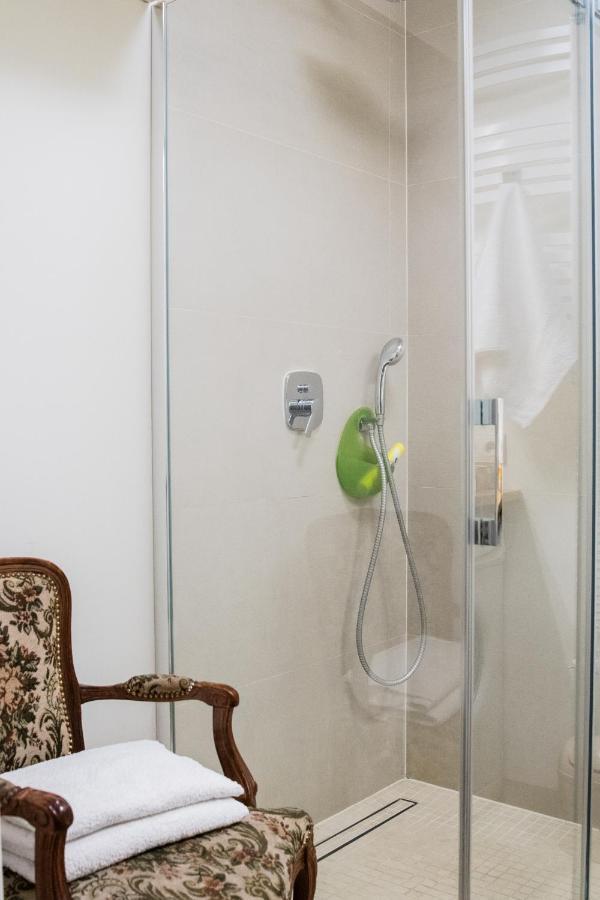 Apartament Next To Old Town Lublino Esterno foto